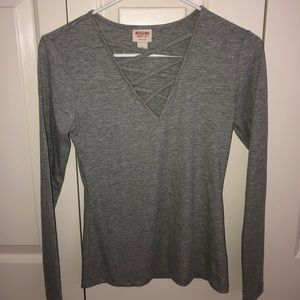 Long-sleeve grey shirt with criss-cross front